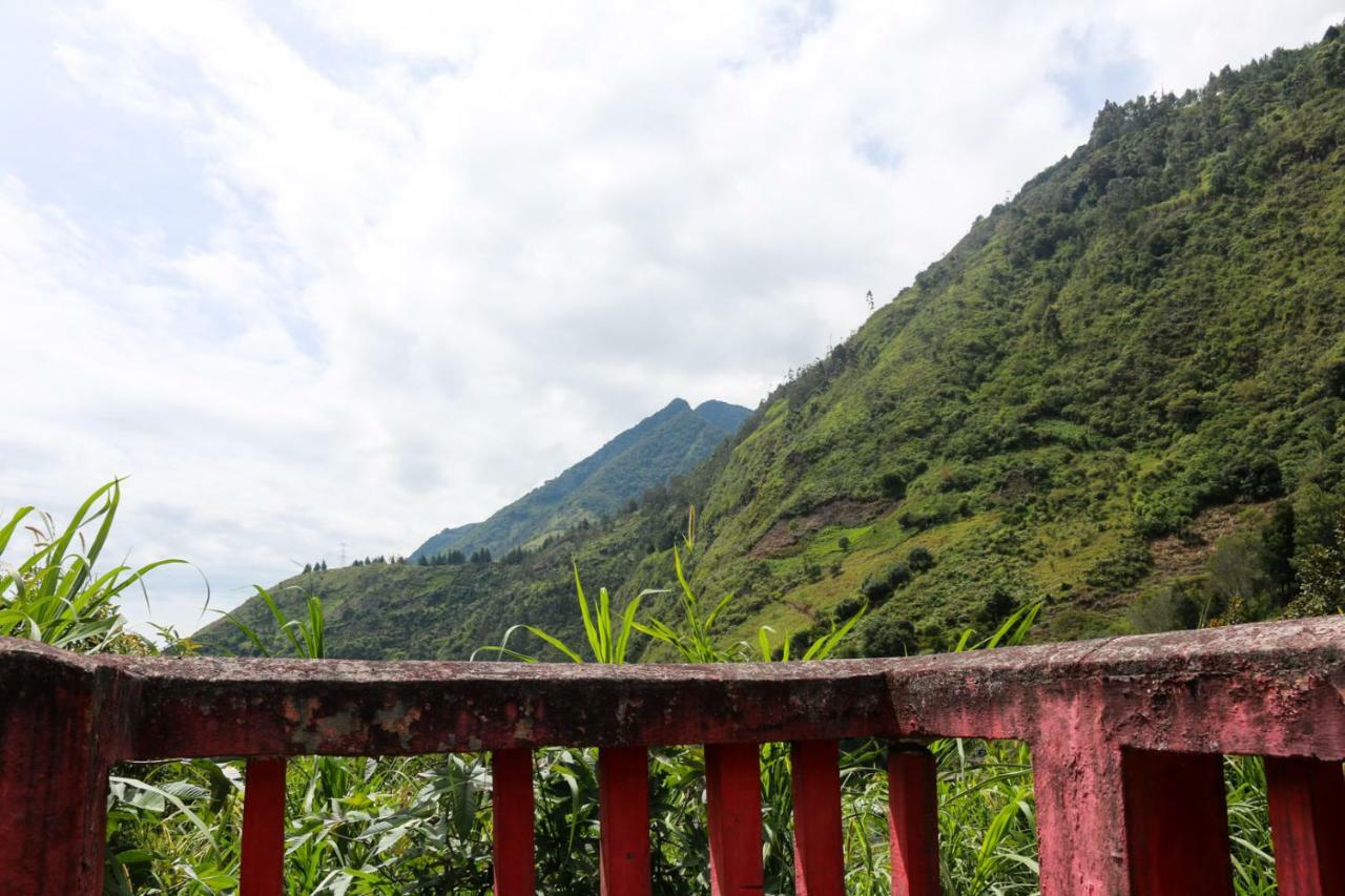 Hosteria El Trapiche Lodge & Spa Baños Dış mekan fotoğraf