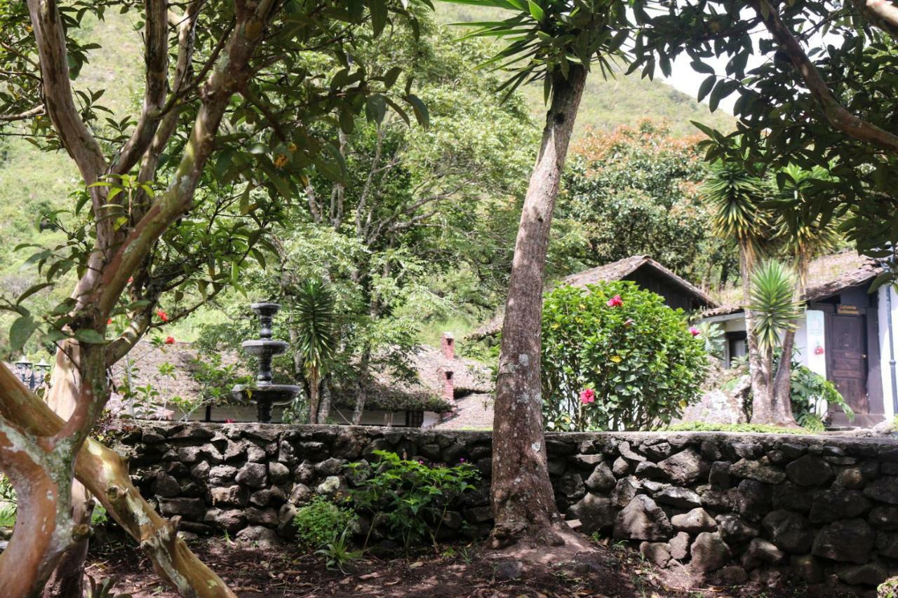 Hosteria El Trapiche Lodge & Spa Baños Dış mekan fotoğraf