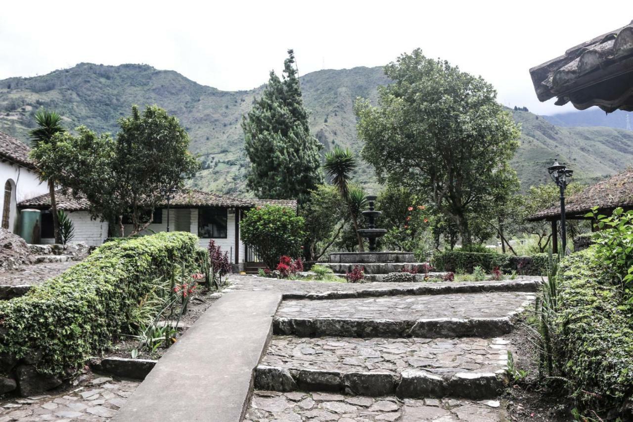 Hosteria El Trapiche Lodge & Spa Baños Dış mekan fotoğraf
